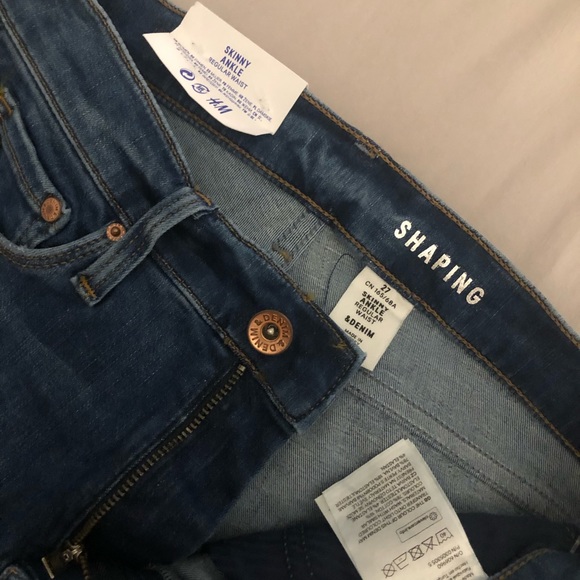Brand new H&M jeans - Picture 2 of 3